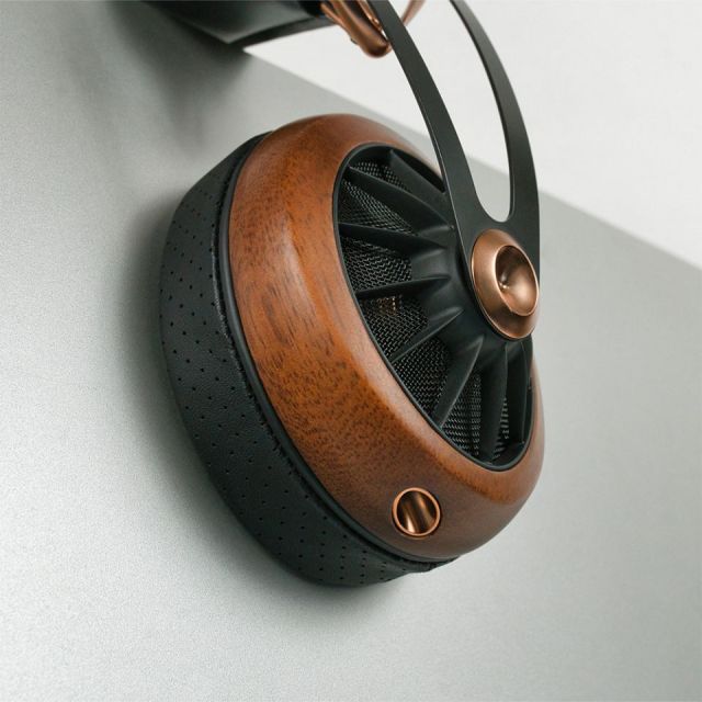 DEKONI AUDIO/Elite Fenestrated Sheepskin Earpdad for MEZE(109 Pro)