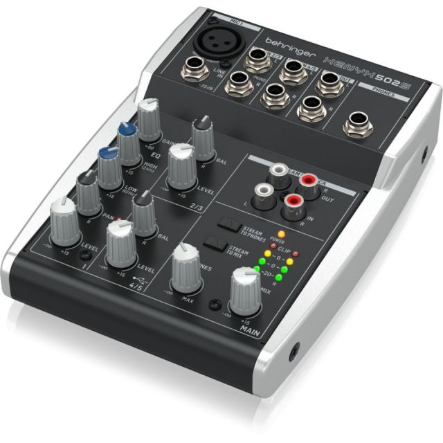 【極美品】外箱内箱付　BEHRINGER ベリンガー BEHRITONE C5A BEHRINGER BEHRITONE C5A パワードモニタースピーカー ペア