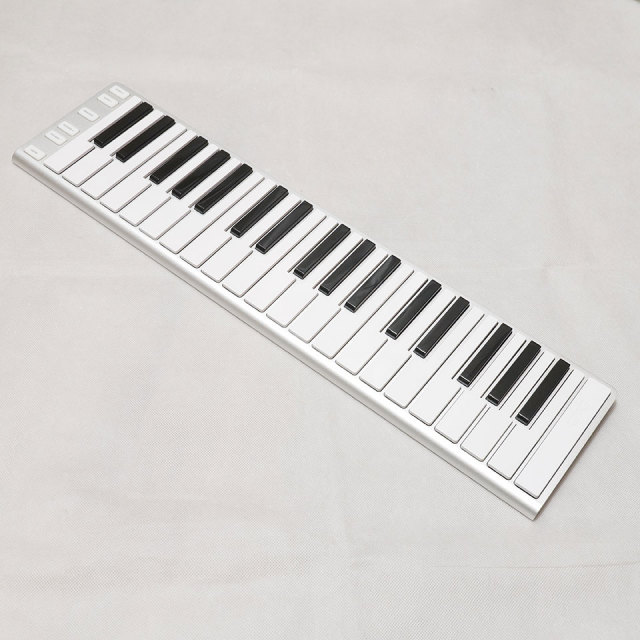CME/Xkey Air 37【中古】【在庫あり】