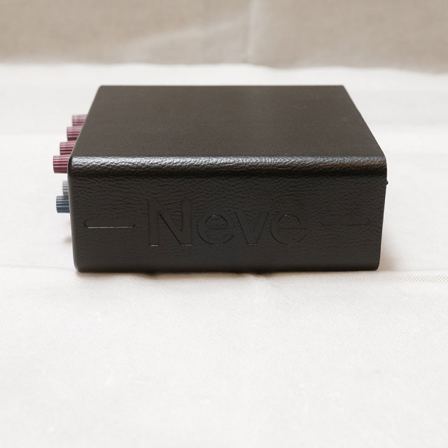 AMS NEVE/88C: Dual Desktop Dynamics【展示機特価品】【在庫あり】