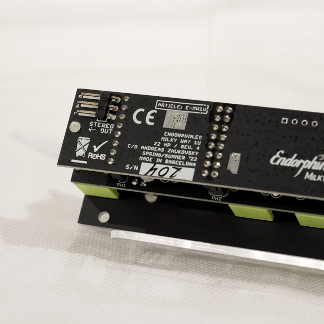 ENDORPHIN.ES/Milky Way 1U Black【中古】【在庫あり】