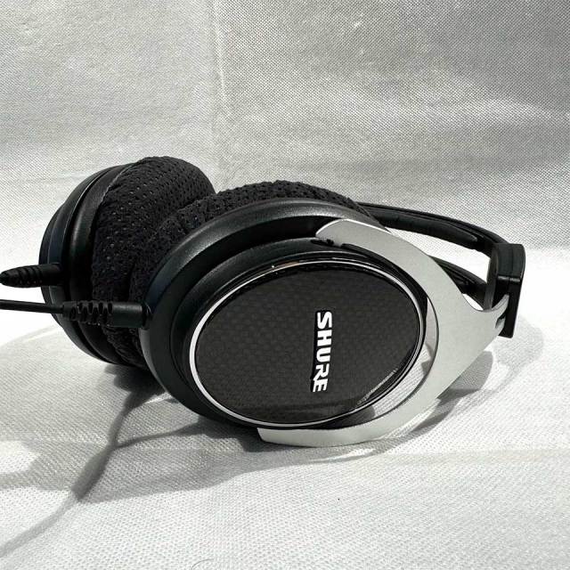 SHURE SRH1540 プレミアム・ スタジオ・ヘッドホン しのぐ