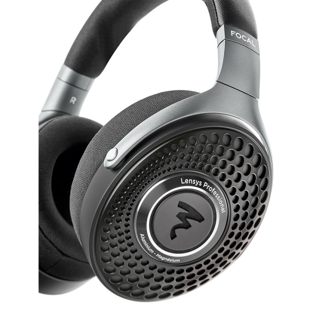 Focal Lensys Professional ヘッドホン ほぼ新品 Amazon.com: Focal Lensys Professional Closed-Back Headphones