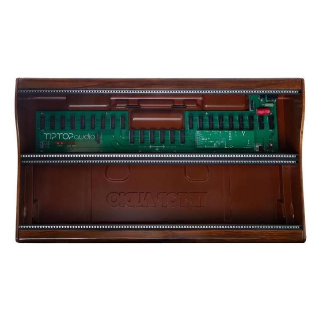 Tiptop Audio/Mantis 200t SE【在庫あり】
