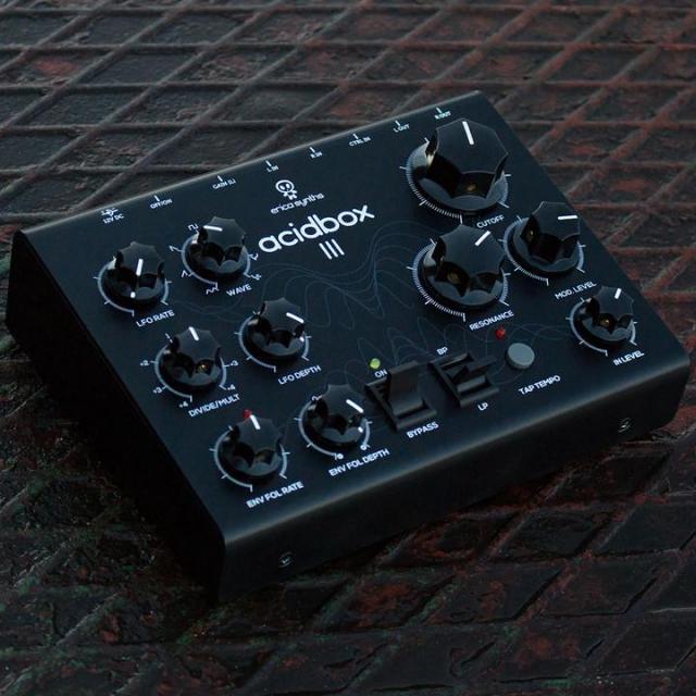 ギター ERICA SYNTHS ACIDBOX III Erica Synths/Acid Box III【お取り寄せ商品】