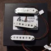 JUNTONE PICKUPS/Blues Rock On /Set /V.Bevel/White ichiro Signature type1【お取り寄せ商品】
