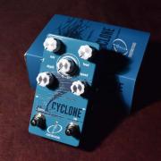 Crazy Tube Circuits/Cyclone【中古】【USED】【在庫あり】