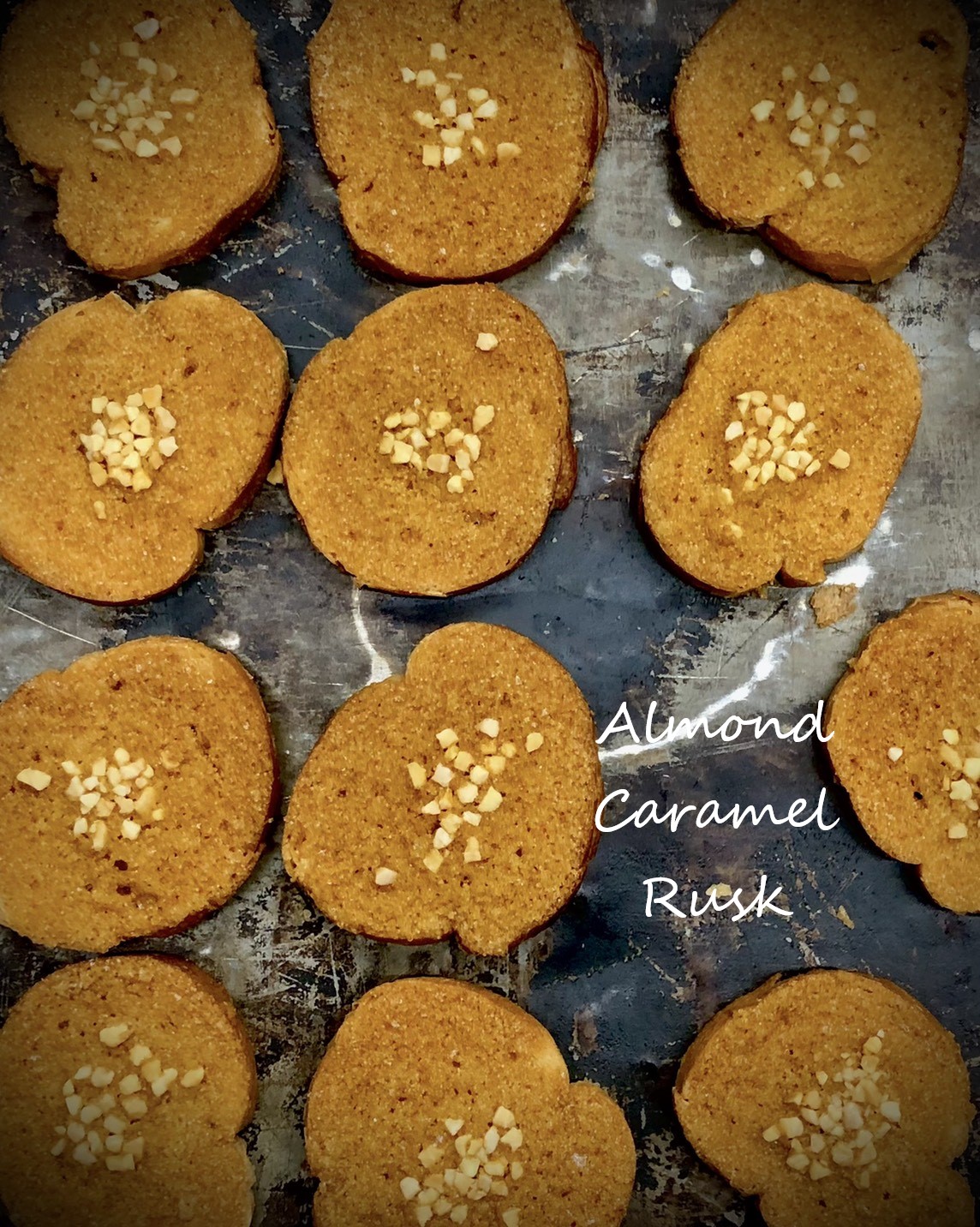 アーモンドキャラメルラスク