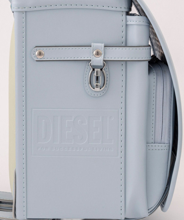 DIESEL(ディーゼル)EMBOSSED DIESEL BISCOTTO LOGO(エンボスド