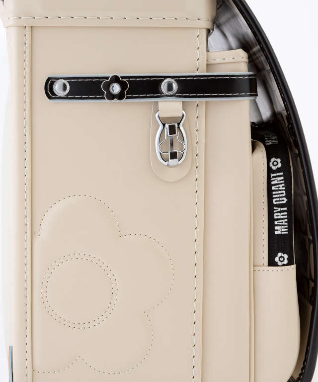 マリークワント MARY QUANT(マリークヮント)ビッグフラワー エンボスランドセル