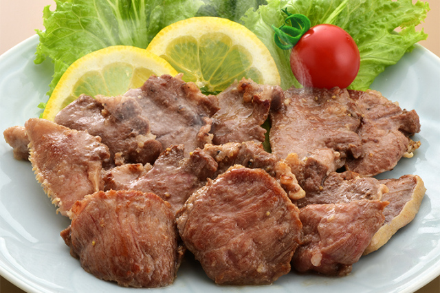豚タン （国産）　５００ｇ
