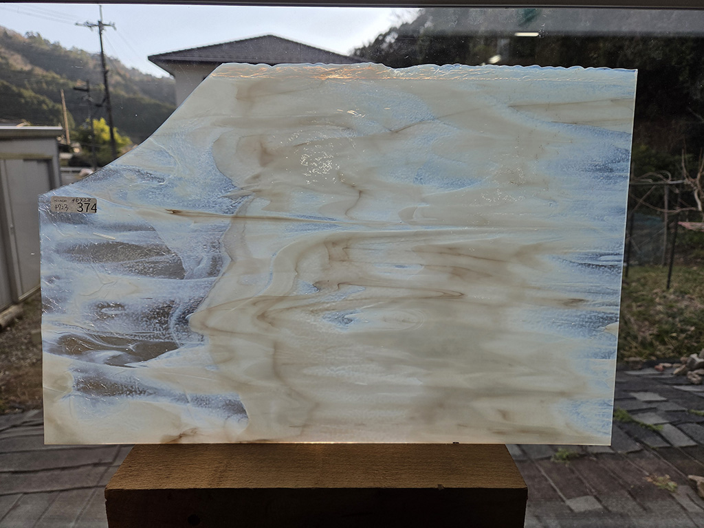 #374 YGアンキャット/ホワイト・ブラウン　サイズ：約460ｘ280ｍｍ