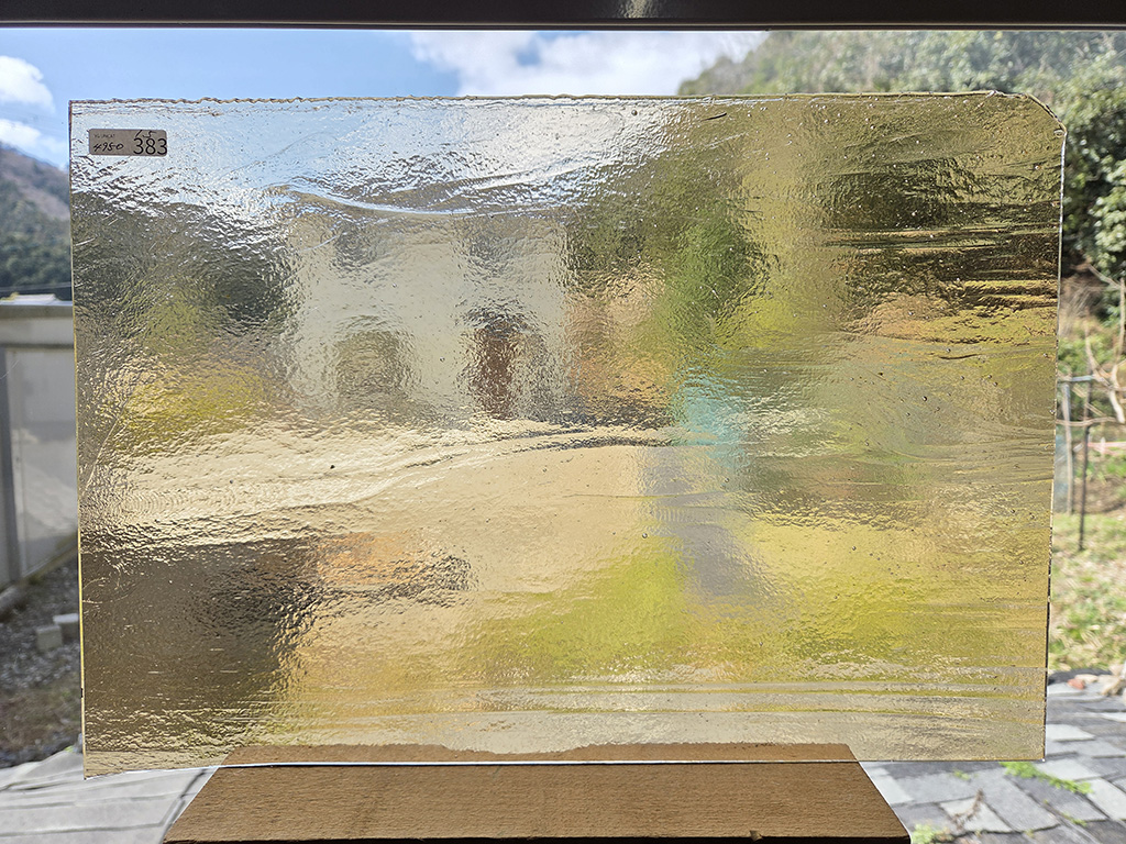 #383 YGアンキャット　アンバー　サイズ：約450ｘ300ｍｍ