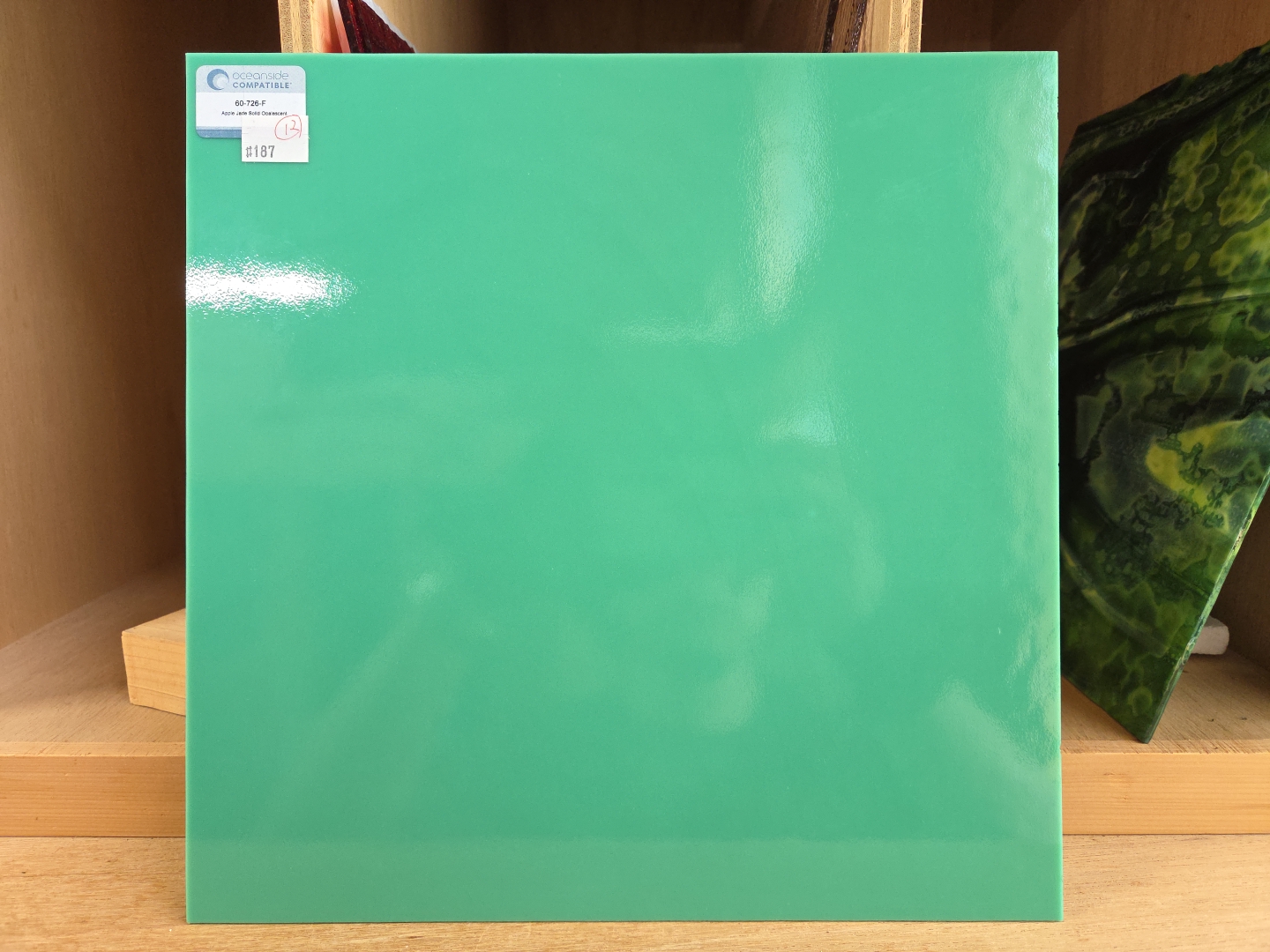 OGTスペクトラム　60-726-Fアップルジェイド(COE96)　RP187