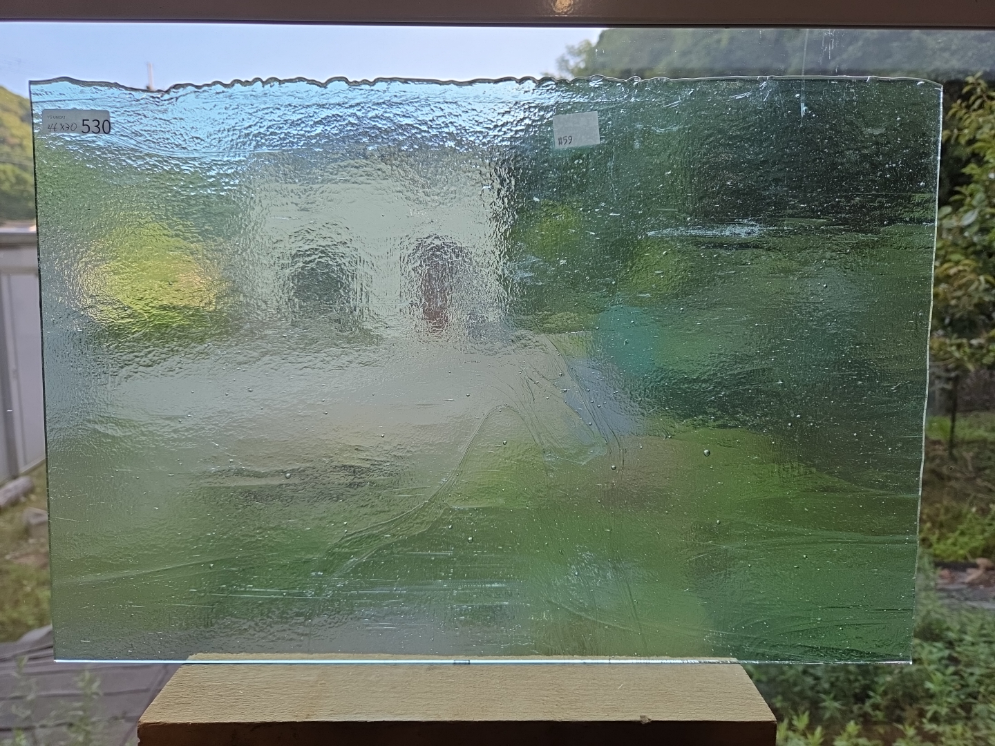 #530　YGアンキャット/ペールグリーン　サイズ：約460ｘ300ｍｍ