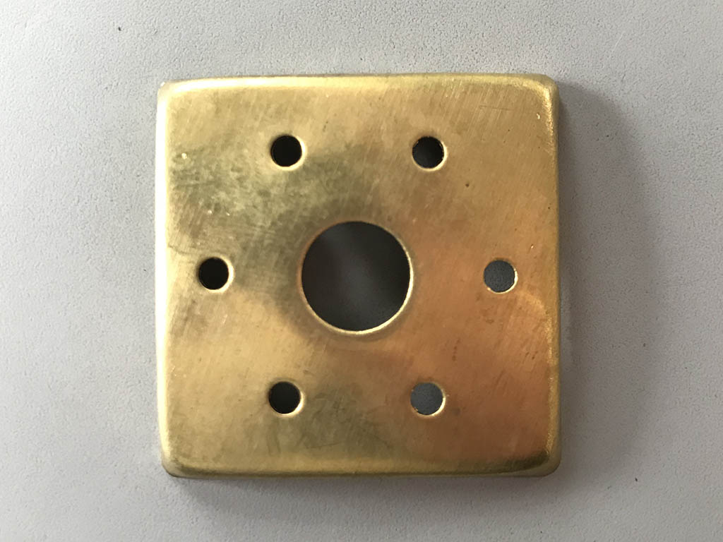 ４角ベースキャップ　一辺40mm 【LPL可】