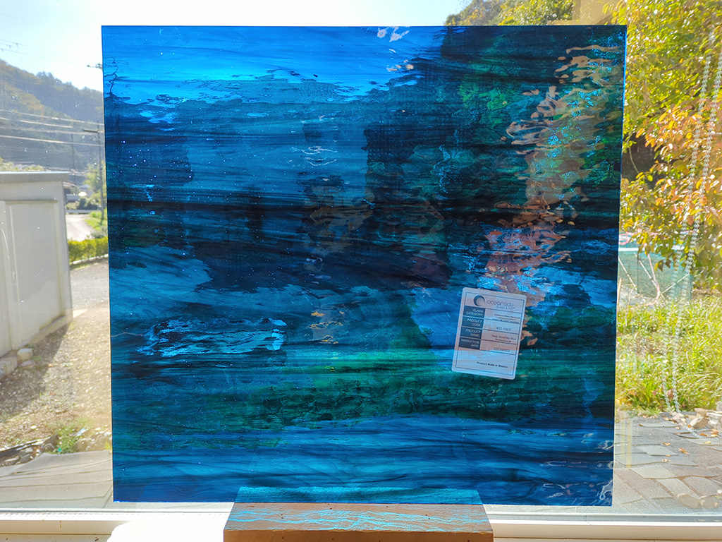 OGTスペクトラム　433-1W-F　ディープスチール/スカイブルー ウォーター　膨張係数96(COE96)