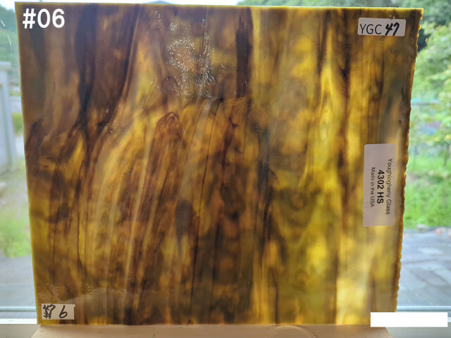 YG 4302HS アボカドグリーン/ホワイトオパール CS※