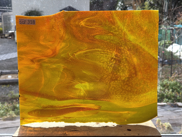 #318 YGアンキャット オレンジ・グリーン/サイズ：約310ｘ240ｍｍ