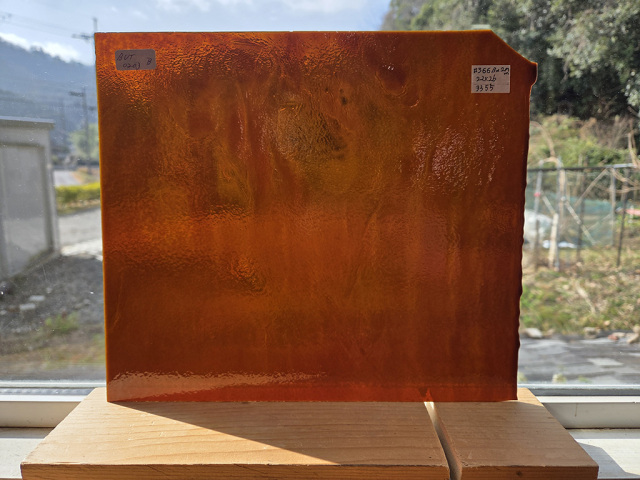 #366 ブルズアイ2ｍｍ厚 ブラウン 膨張係数90(COE90) サイズ：約220ｘ260ｍｍ