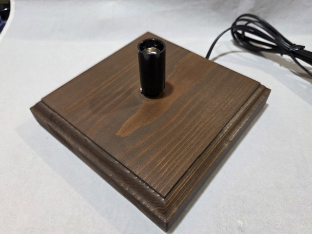 MGRウッドスクエアスタンド　MG-802（四角）