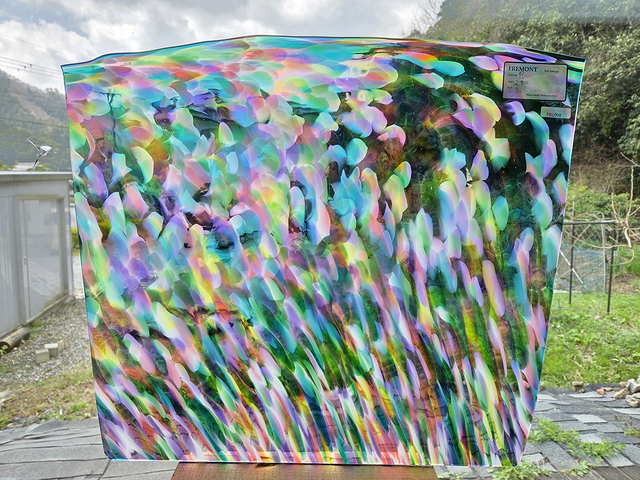 ＃1008 フリモントグラス P1-280　1/4カット可