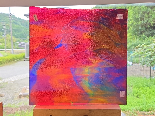 #374 ブルズアイ3126/チェリーピンク・ロイヤルブルー・スプリンググリーン　サイズ：約350ｘ350ｍｍ　膨張係数90