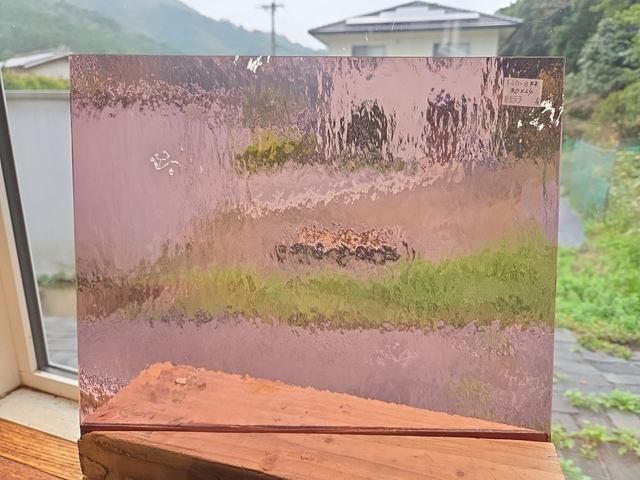 #843 スペクトラム 140-8RR/ペールパープルラフロール　サイズ：約300ｘ240ｍｍ