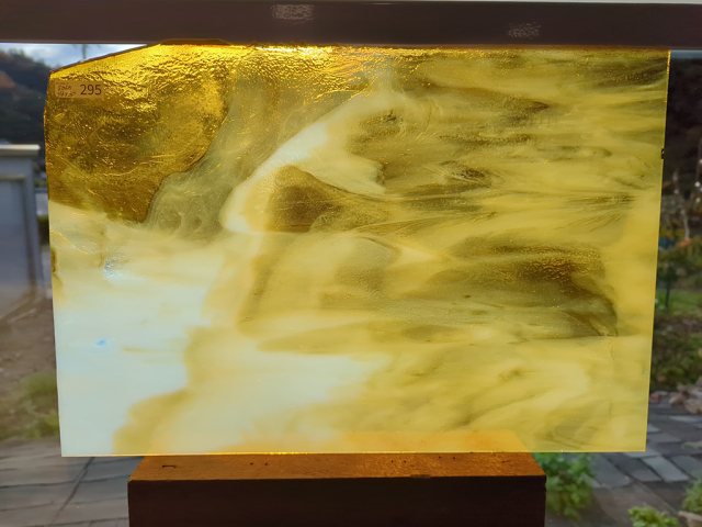 #295 YGアンキャット アンバー/ホワイト サイズ：約460ｘ300ｍｍ