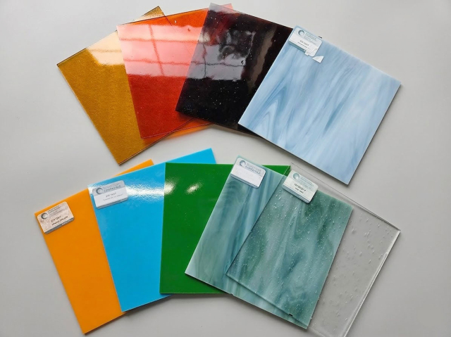 OGTスペクトラム フュージングガラス COE96 バリューパック（15cm角×9枚）【オンラインショップ限定】