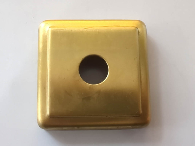 ４角ベースキャップ　一辺45mm 【LPL可】