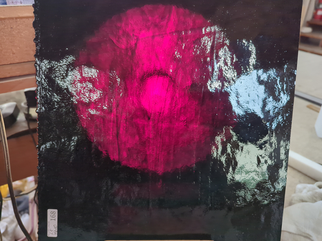 #168 YGアンキャット ダークレッド サイズ：約450ｘ300ｍｍ