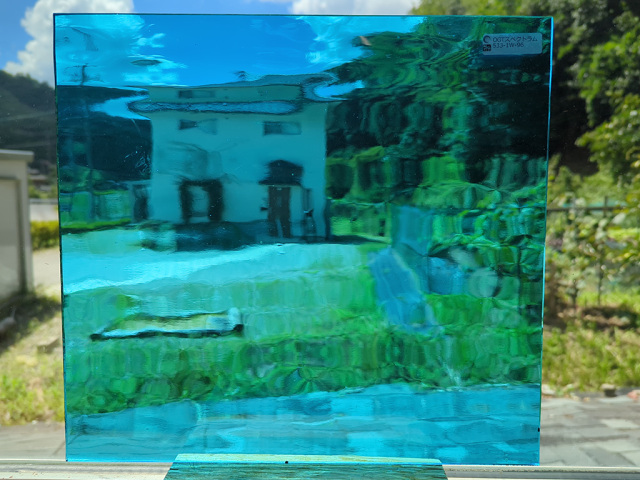 OGTスペクトラム　533-1W-F　スカイブルー ウォーター　膨張係数96(COE96)