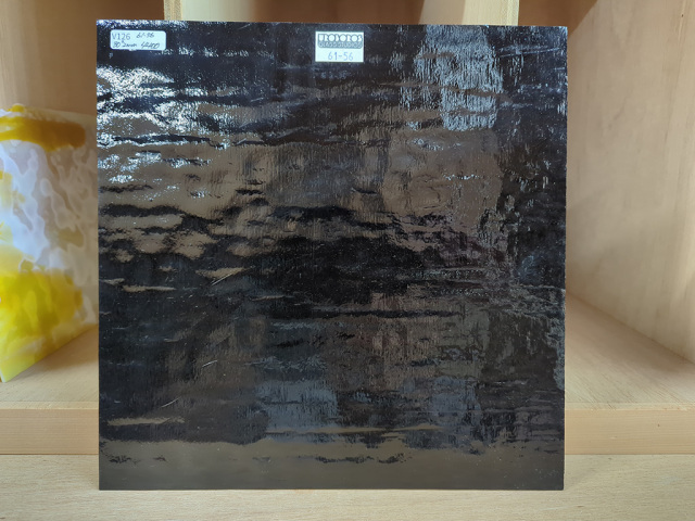 V126 OLDウロボロス 61-56 ブラック  サイズ：約300ｘ300ｍｍ【ガラス厚2ｍｍ】