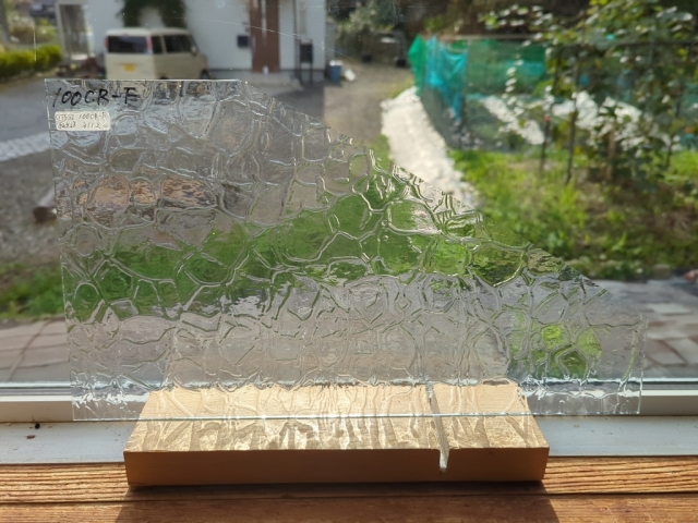 ＃552【OUTLET】OGT 100CRACKLE-Fクリア　膨張係数96(COE96)　 サイズ：約320ｘ230ｍｍ