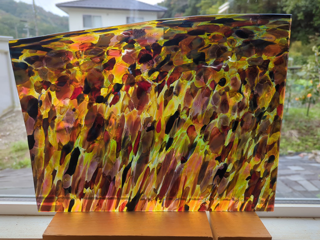 ＃945A フリモントグラス S2-307SF サイズ：約260ｘ350ｍｍ　1/4カット