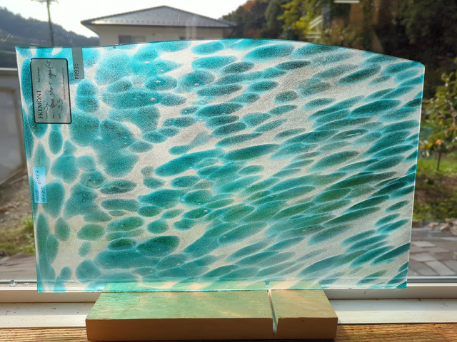 ＃935 S2-green glow frit（蓄光仕様）1/4サイズカット可