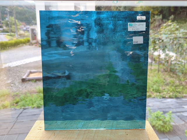 #162B スペクトラム/ブルー　サイズ：約280ｘ250ｍｍ