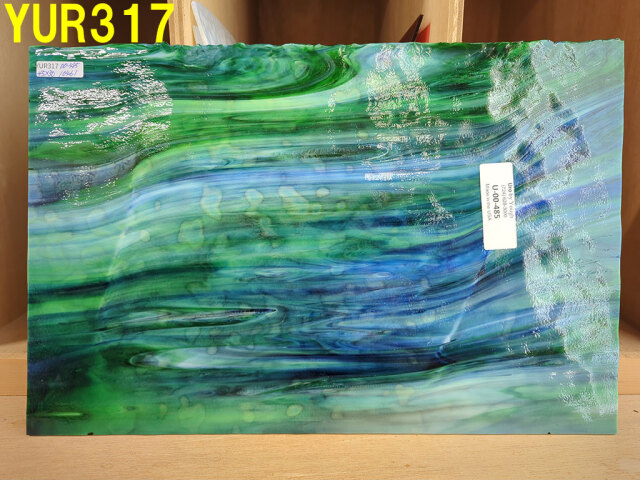 フルスタッズ本革ナローベルト！緑エメラルド翡翠 フルスタッズ本革ナローベルト！緑グリーンエメラルド翡翠 スタッズ