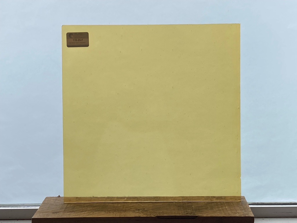 OGTスペクトラム　110-2S-96ペールアンバー　膨張係数96(COE96) RP