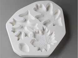 カラードベールブナの葉とどんぐりモールド