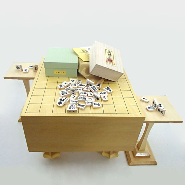 サントスピンク 7冠記念！目指せ8冠！ 将棋盤 木製カバー付き 駒台付き