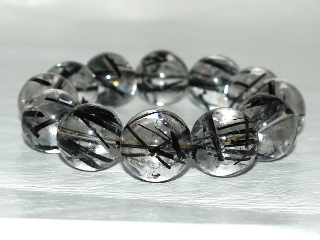 ブラックルチルブレスレット　20ミリ粒  約21ｃｍ