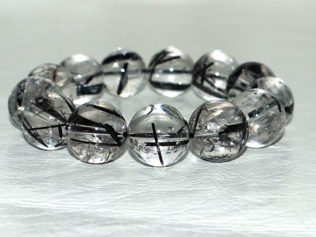 ブラックルチルブレスレット　17ミリ粒  約21ｃｍ