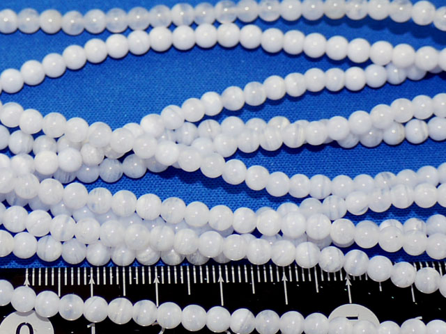 ブルーレースアゲート　4ミリ