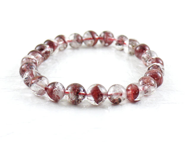 レッドファントムクオーツ　ブレスレット　8ミリ