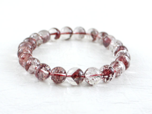 レッドファントムクオーツ　ブレスレット　8ミリ