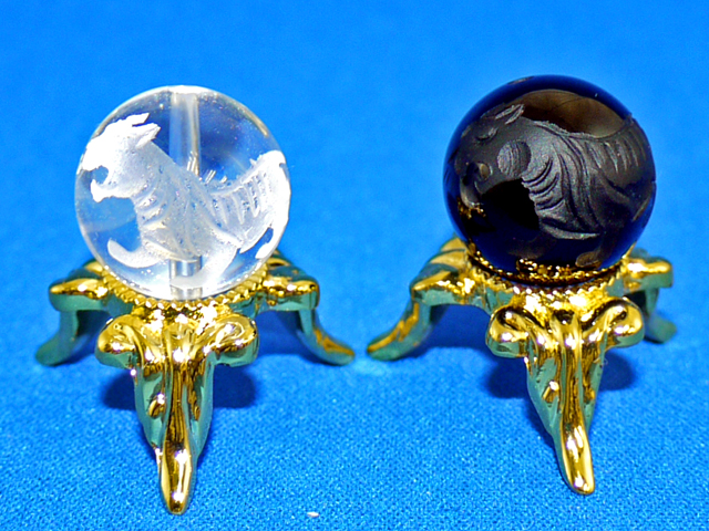 四神彫刻ビーズ　白虎（虎）　10ミリ 【メール便可】