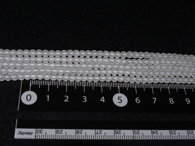 水晶  4ミリ 艶消し