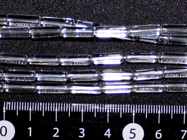 水晶 筒型　4ミリ×13ミリ